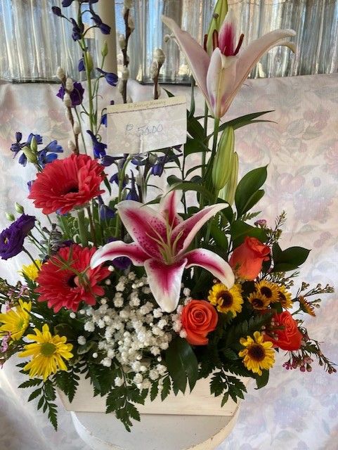 JIF FLOWERS | Coventry, RI